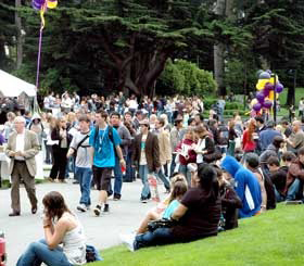A photo of students gathering on the quad.