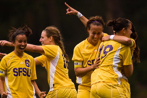 CCMA winning sports photo of SF State Gator women's soccer teammates.