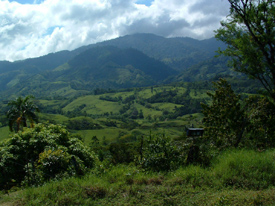 A photo of a mountain in Costa Rica.