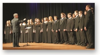 A photo of the SF State Chamber Singers.
